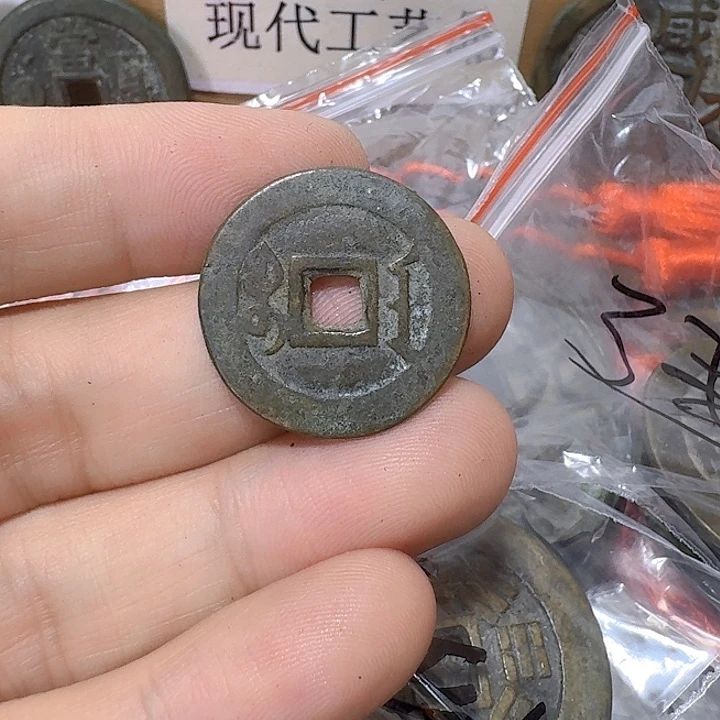 铜果****）现代工艺品花钱