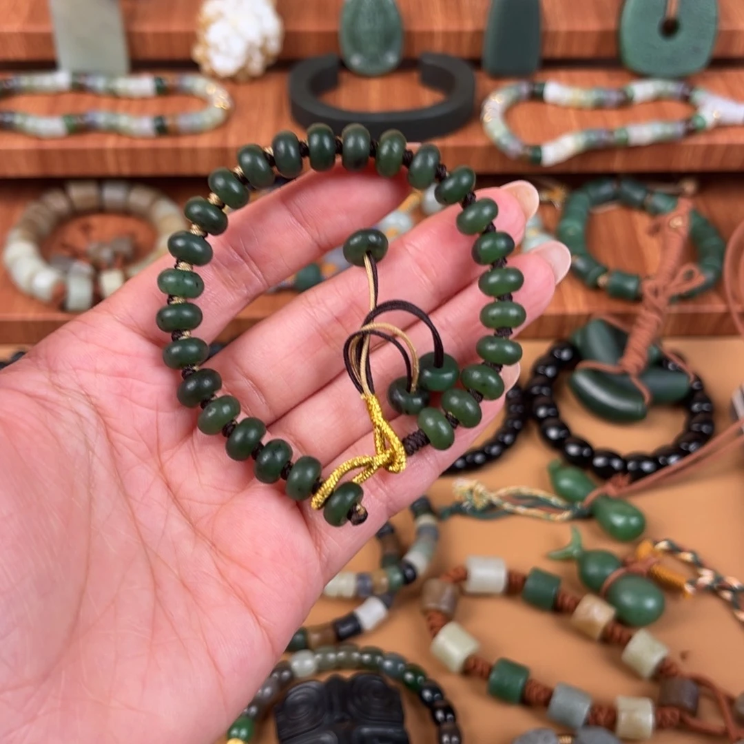 我***啊和田玉（糖玉）未镶嵌颈饰