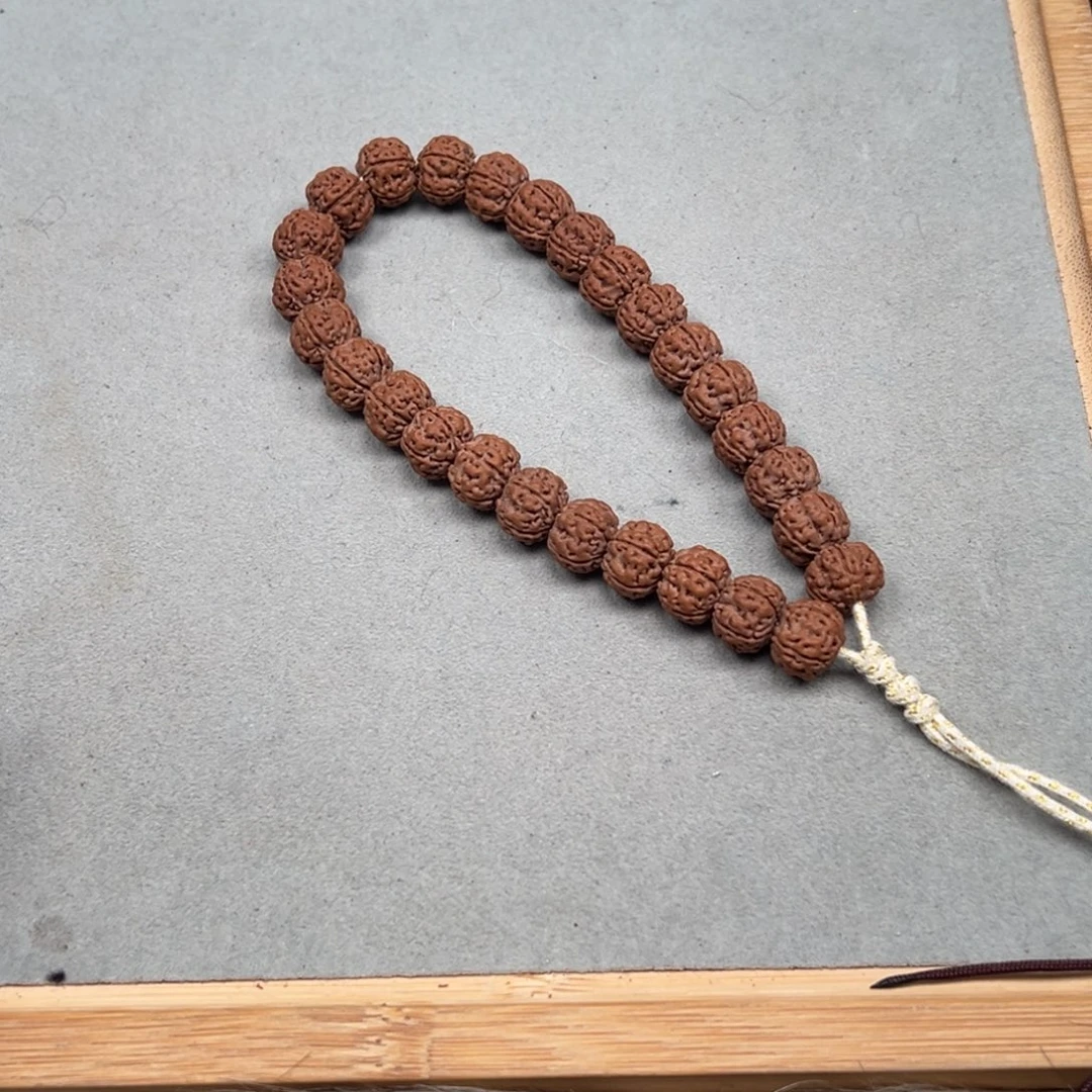 金刚菩提吊坠老树王