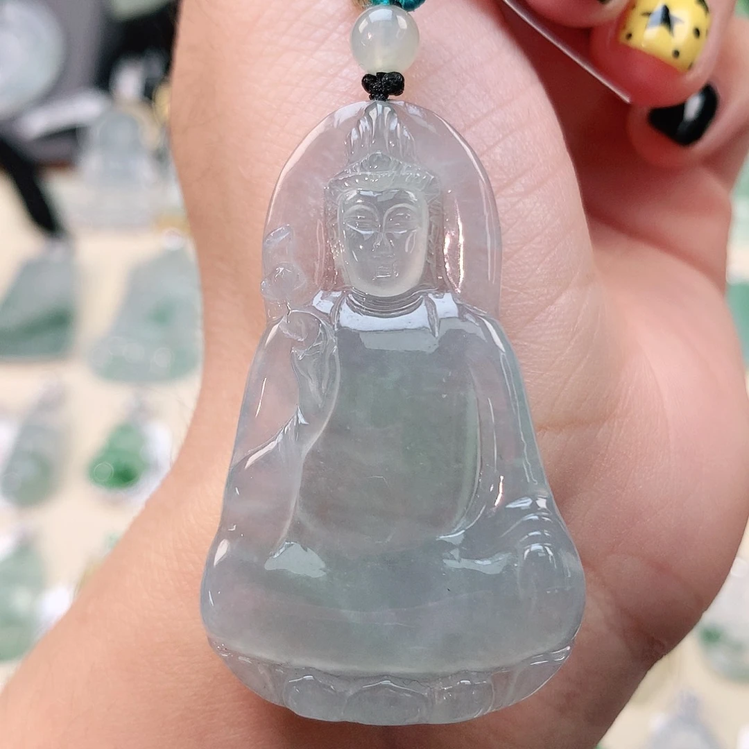 翡翠未镶嵌颈饰观音
