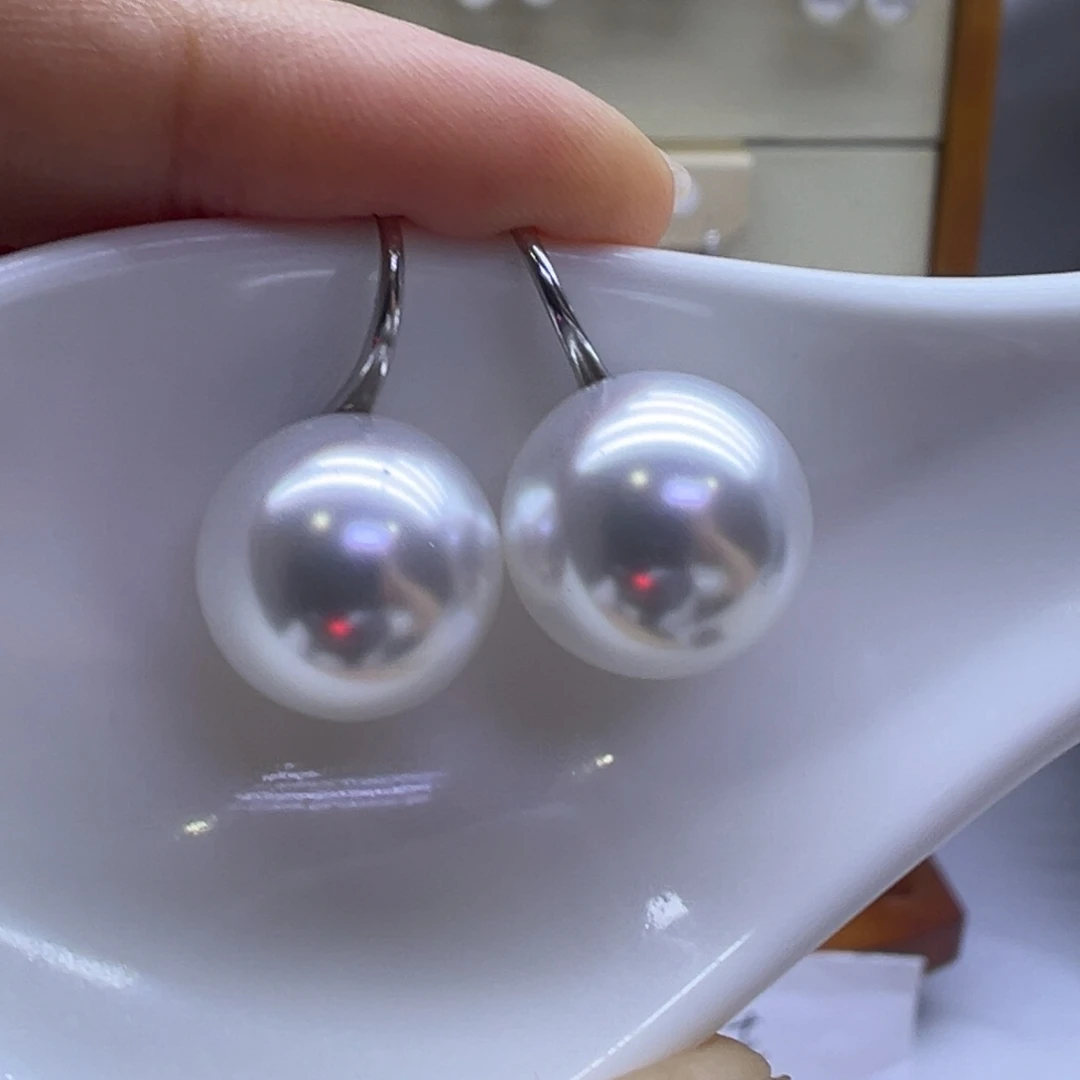 淡水珍珠耳饰未镶嵌