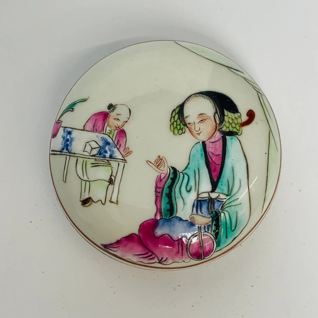 晚清粉彩人物印泥盒ZBM24ZBM1225052