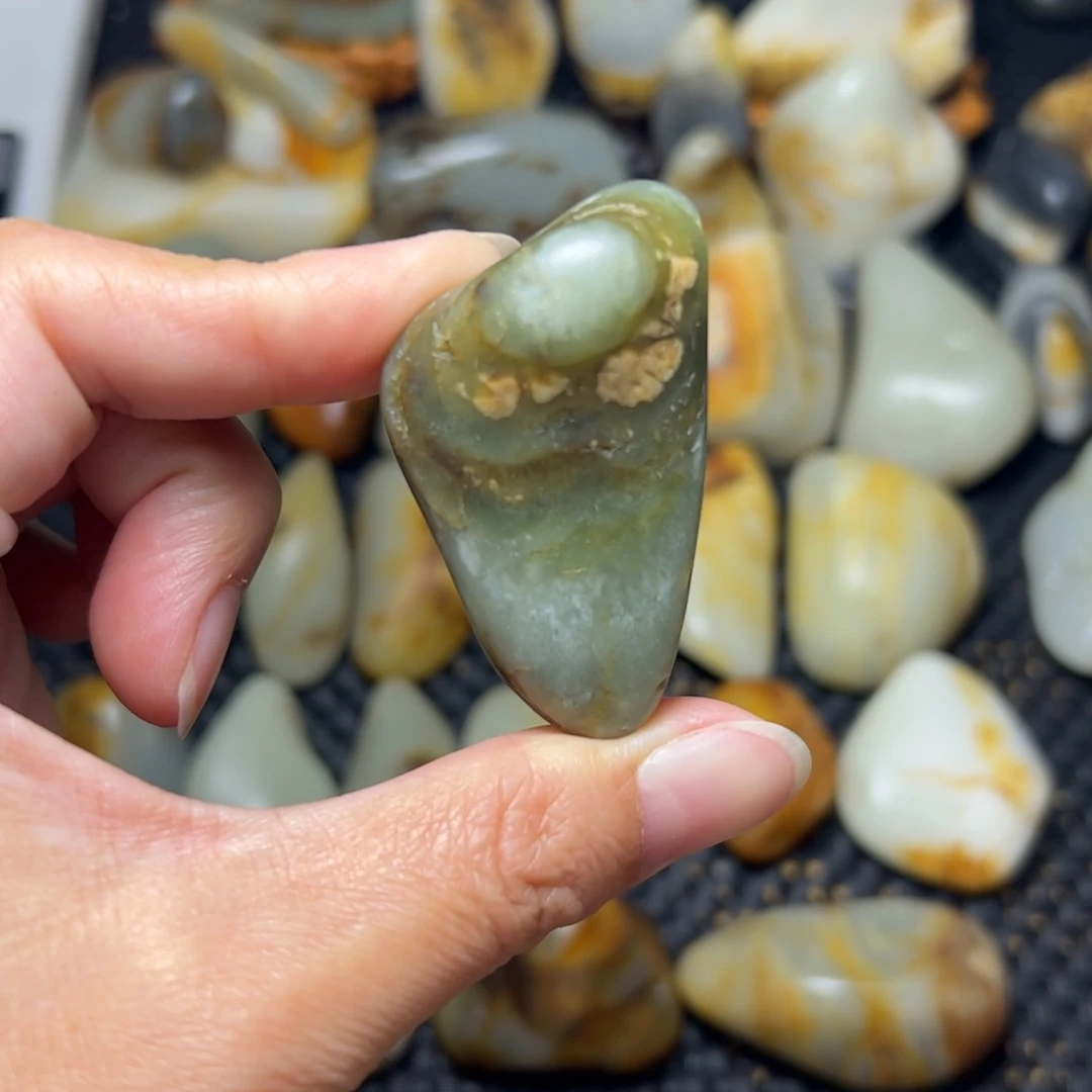 和田玉未镶嵌挂件A42