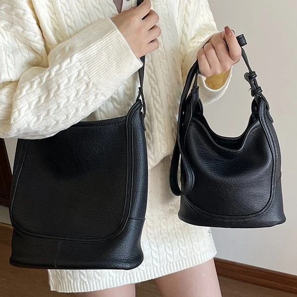 韩版休闲简约托特水桶包包女2025秋季新款高级质感洋气单肩斜挎包