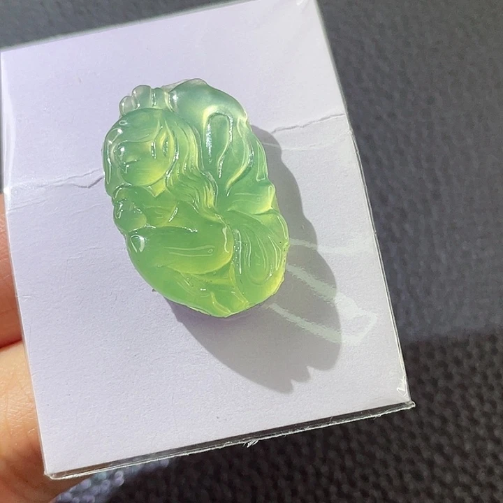 定制翡翠未镶嵌翡翠