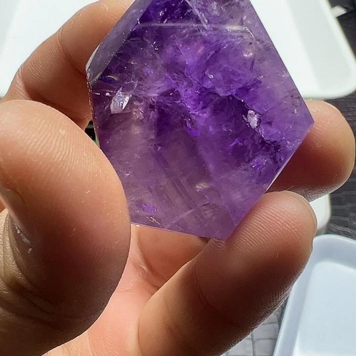 水晶未镶嵌珠宝半成品390