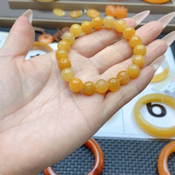 石英质玉（黄龙玉）手镯未镶嵌