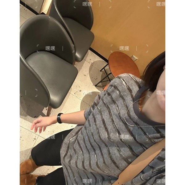 HEIHEI【炫彩绒】本期搭配王~软糯糯条纹宽松保暖秋冬长袖打底T恤衫