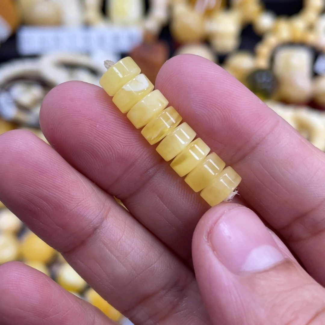 琥珀珠宝奇石未镶嵌7.5mm（8片）