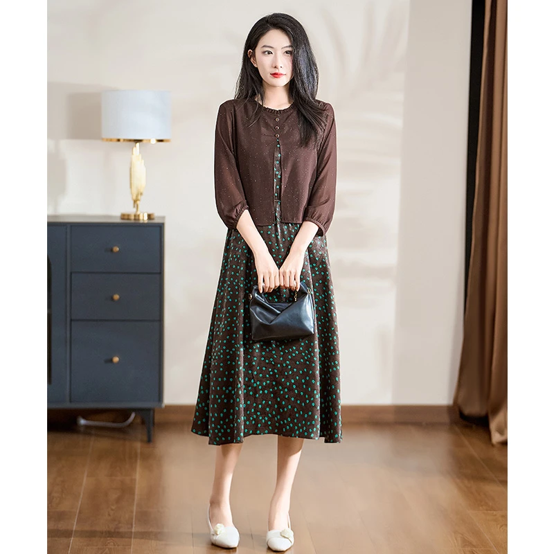 迪欧芙波点2025春季女新款上档次减龄优雅假两件连衣裙#CLQ87729