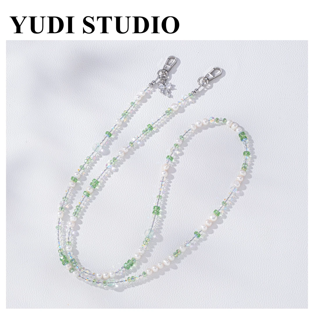 【浅豆绿】可背斜挎链四叶草手机壳适用苹果16promax挂件防丢保护套