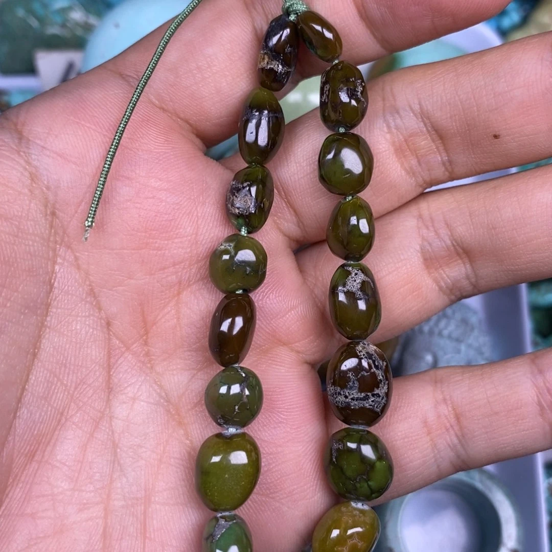 合金绿松石颈饰秒