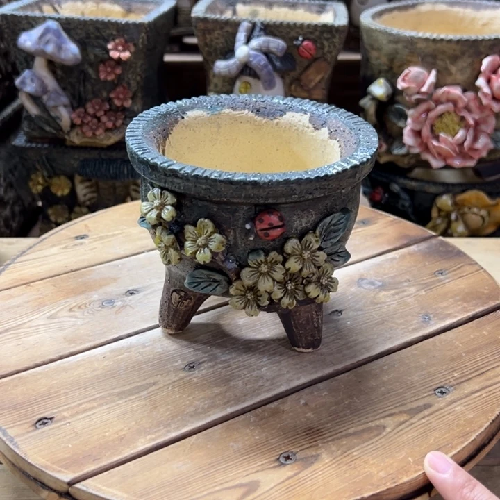 青藤多肉花盆百搭