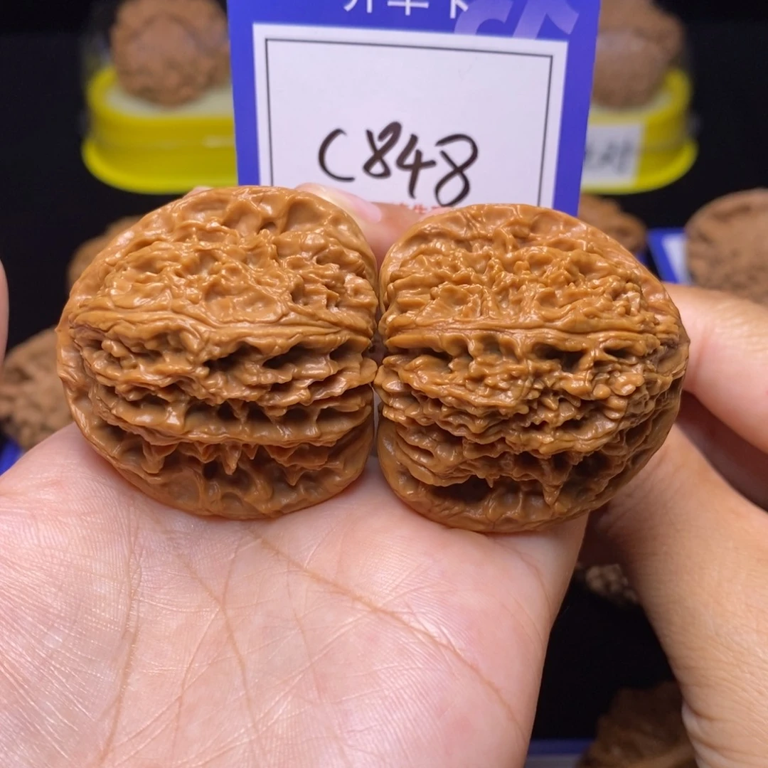 根***来把件桃核43三角疆c848