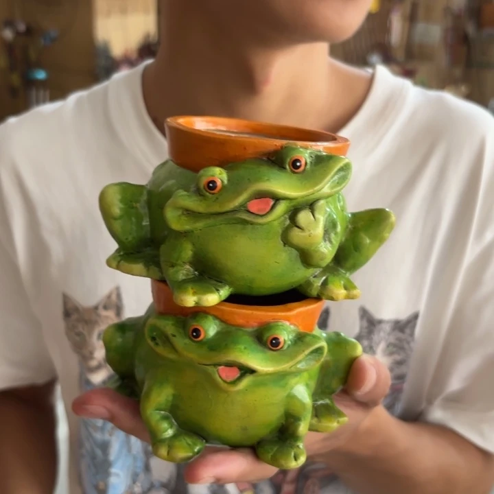 摆件样品样品样品样品青蛙花瓶