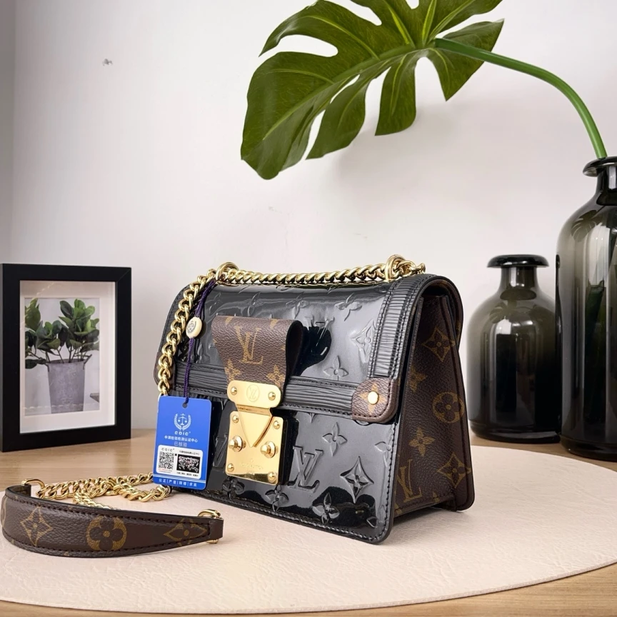 95新 LouisVuitton/路易威登 wynwood/单肩包/0792