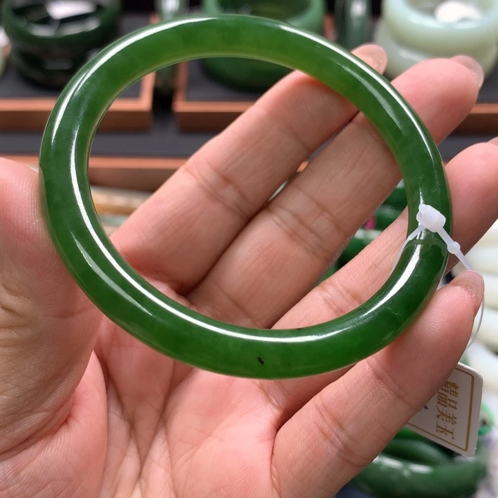 【闪购商品】未镶嵌手镯和田玉（碧玉）50