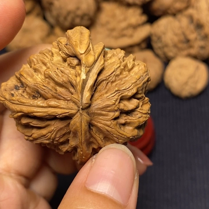 天***顺文玩核桃吊坠文玩核桃异形单只