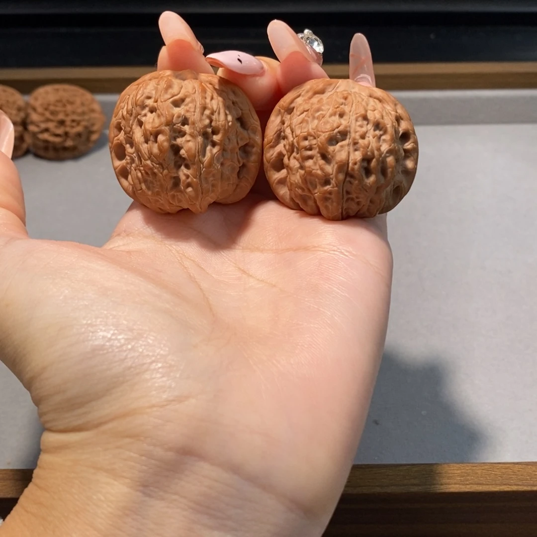 把件核桃全品38血麒麟