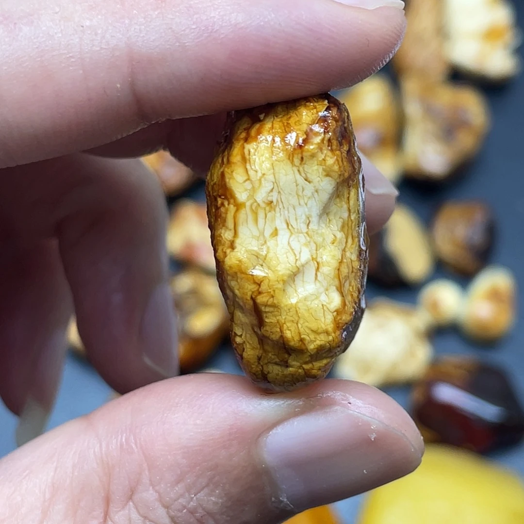 未镶嵌定制琥珀定制