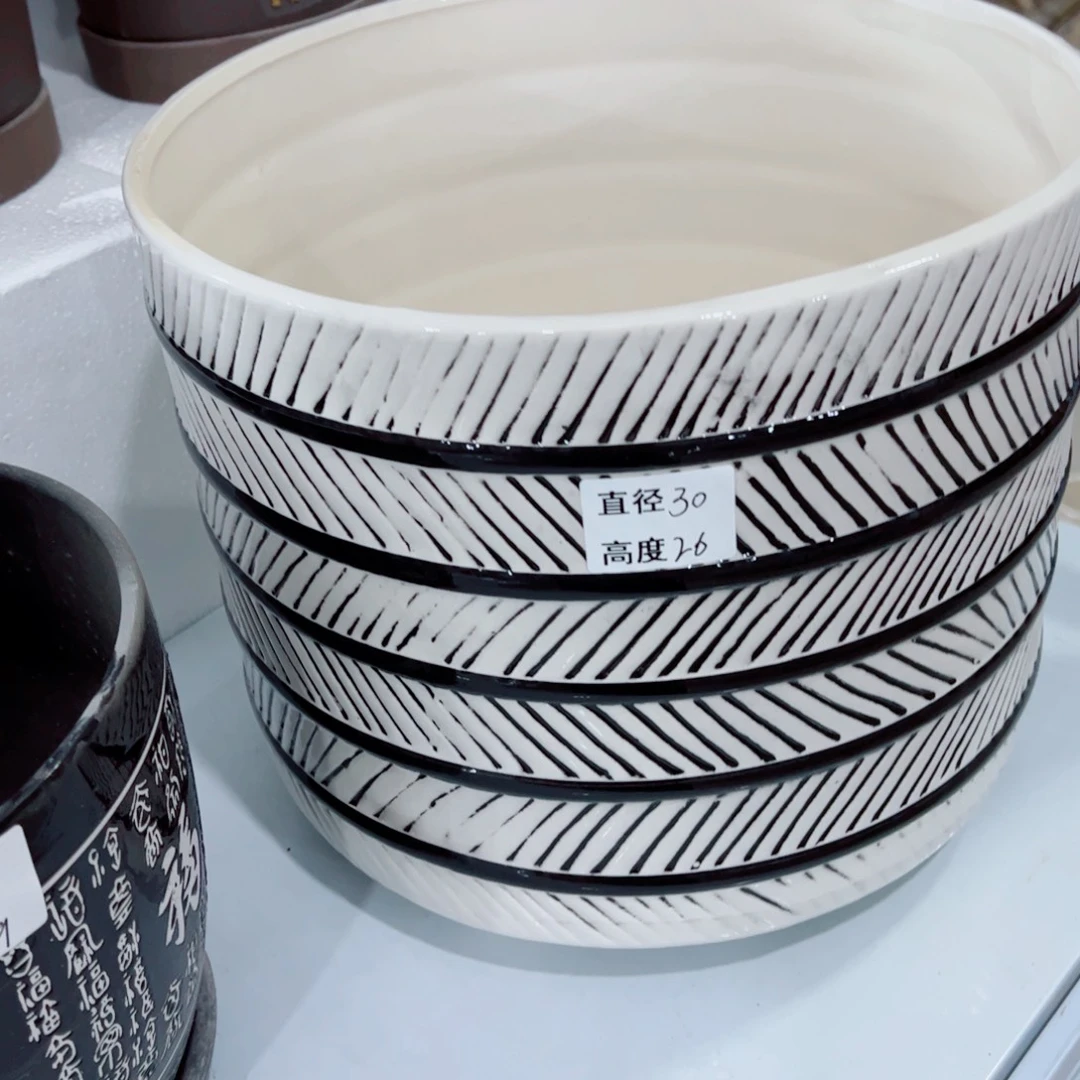 有孔陶瓷花盆，满10米包邮发货