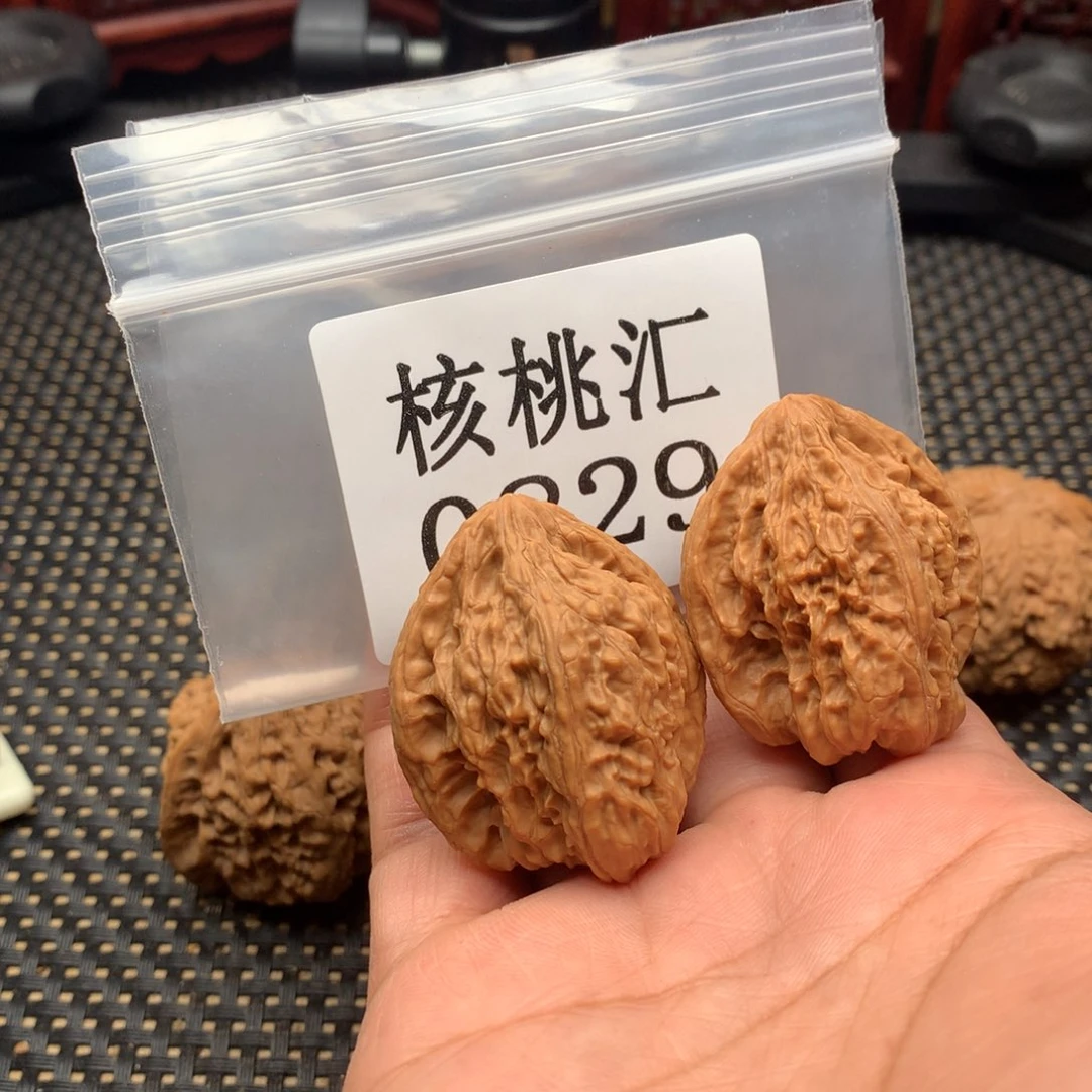 文玩核桃吊坠马蹄35