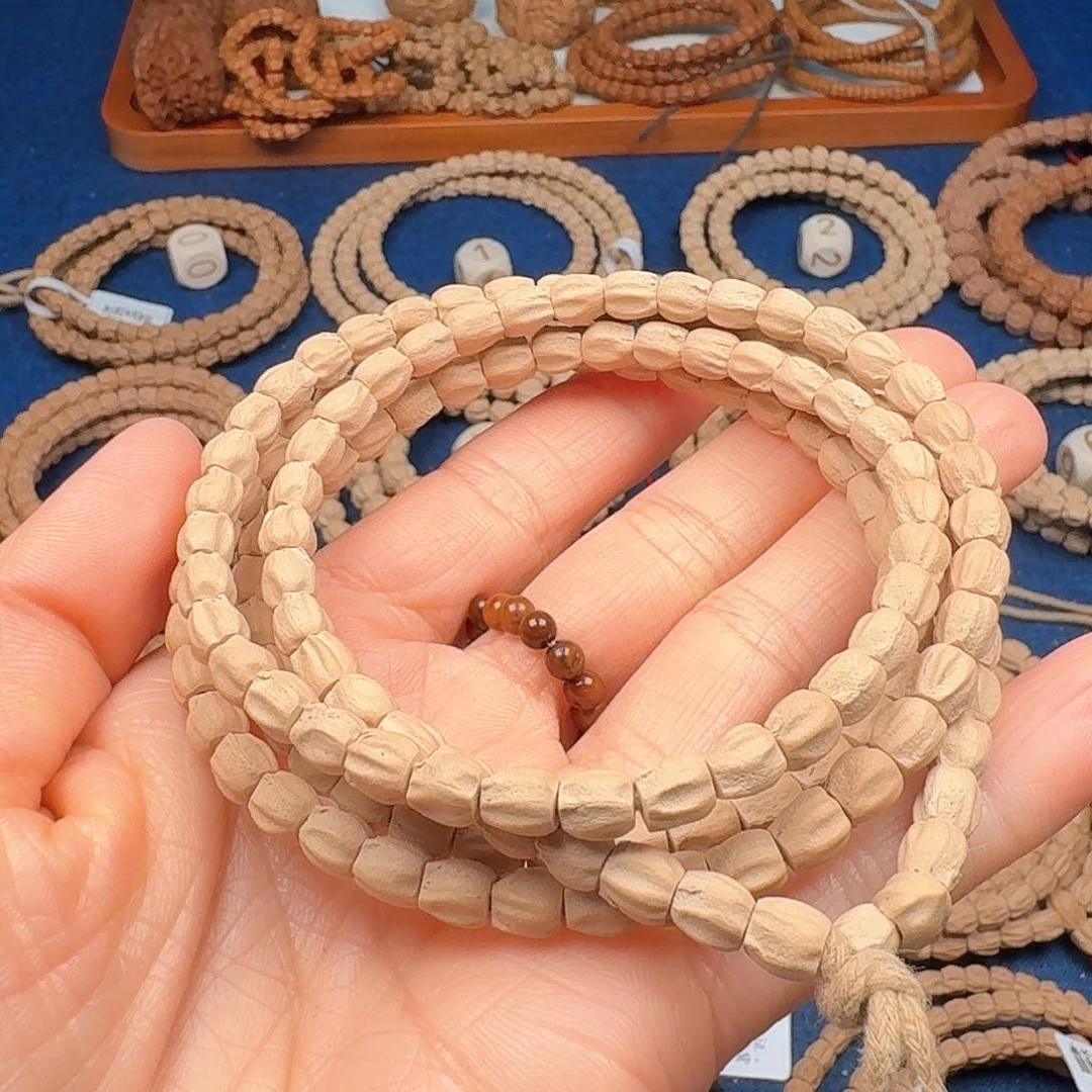 柏香籽/百香籽吊坠