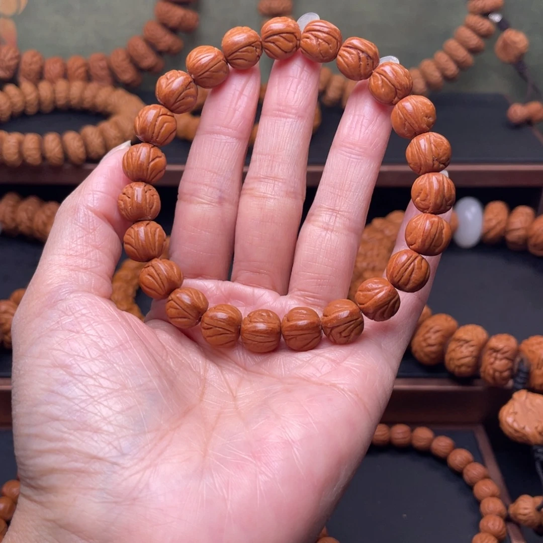 C****手串桃核10玉龙脊单圈