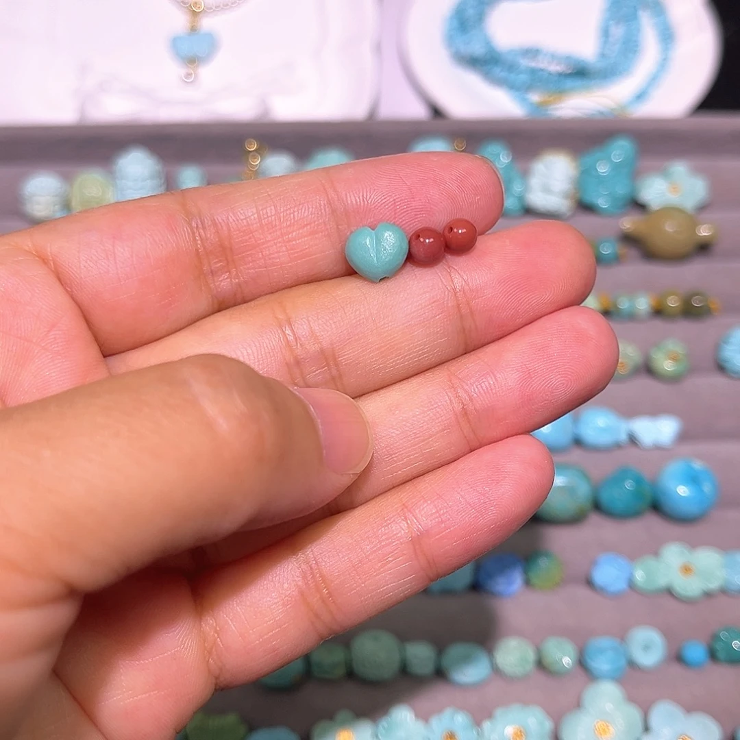 南红玛瑙未镶嵌珠宝半成品
