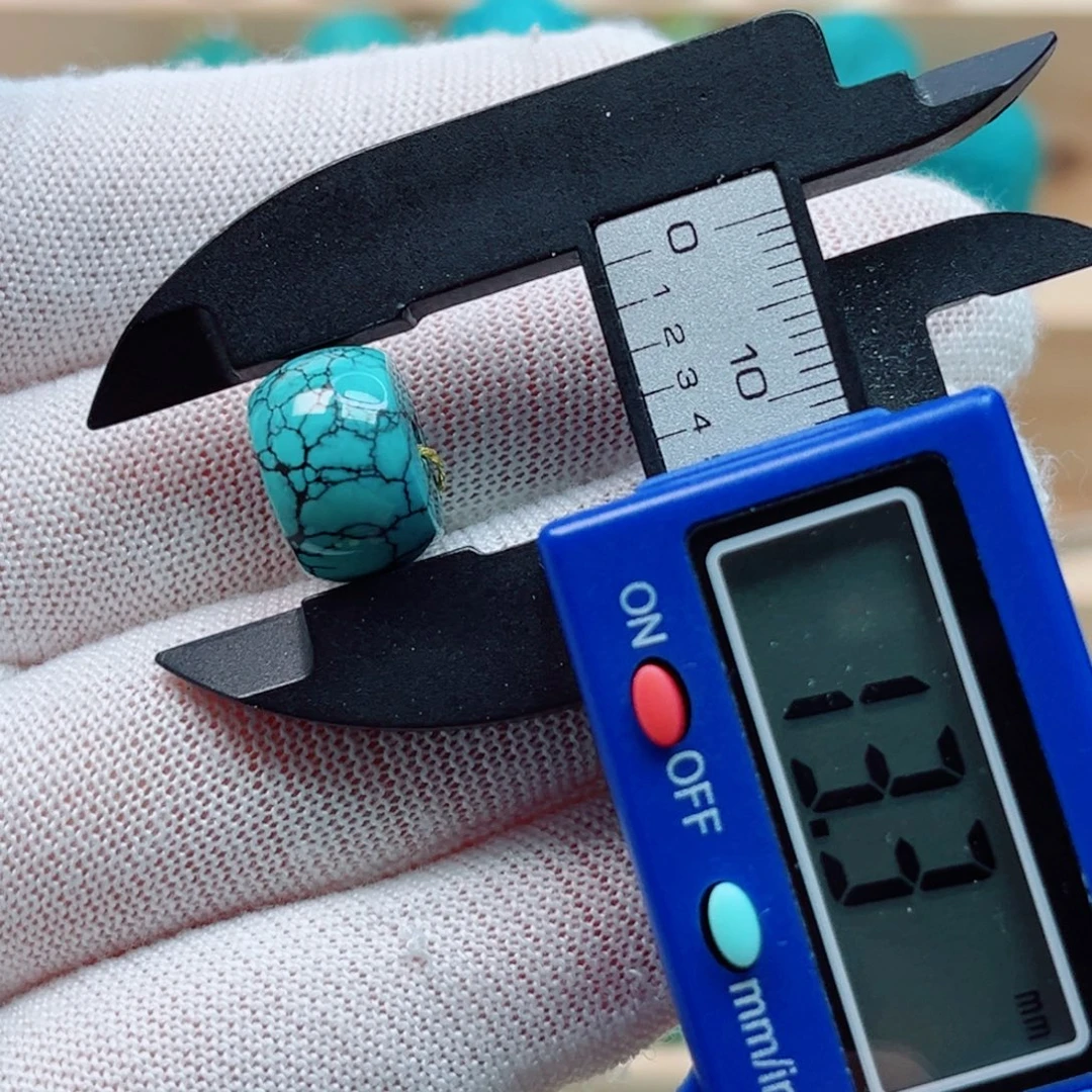 绿松石未镶嵌直切鼓珠