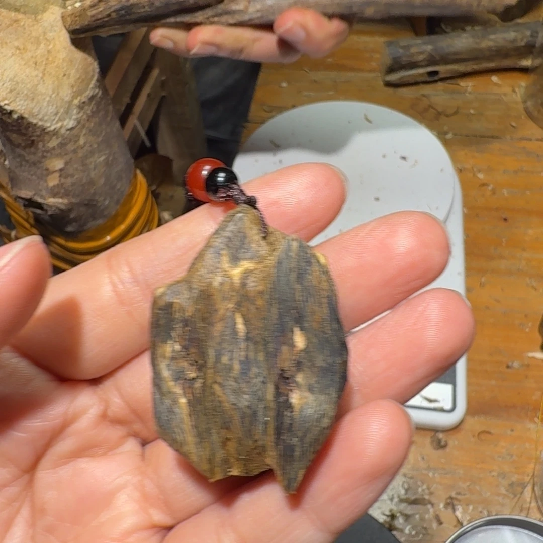 棋楠沉香白奇块料11克