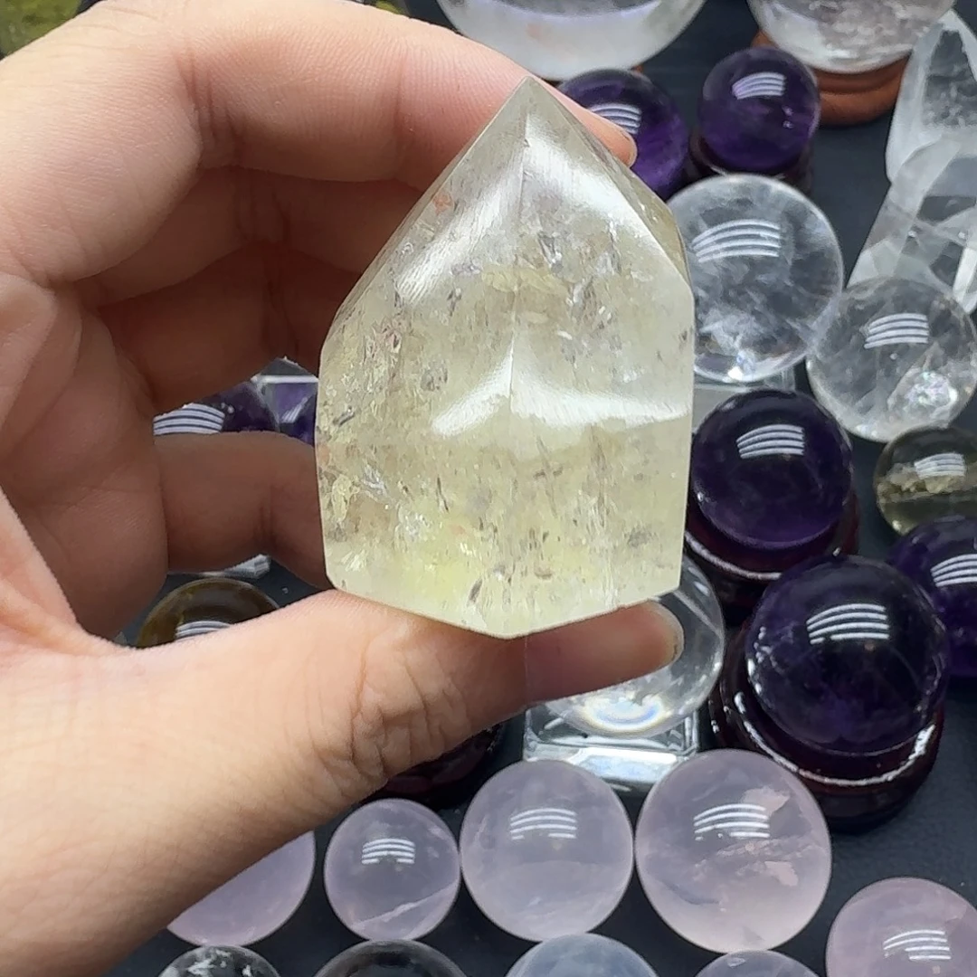 未镶嵌珠宝半成品黄晶