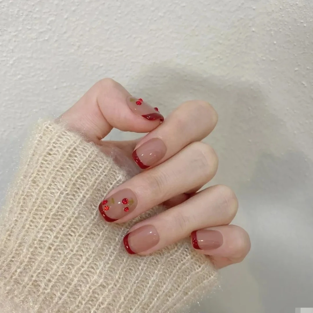 果纯手工穿戴甲猫眼短款显白红色可爱指甲可拆卸短款穿戴甲猫眼