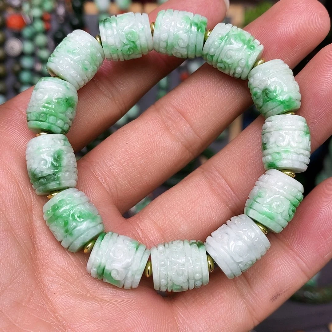 未镶嵌手链翡翠漂亮美眉