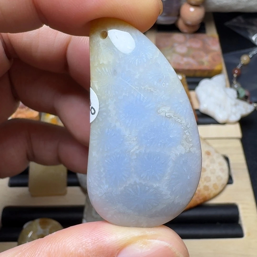 硅化玉未镶嵌纯天然色有机玉石保真色特价