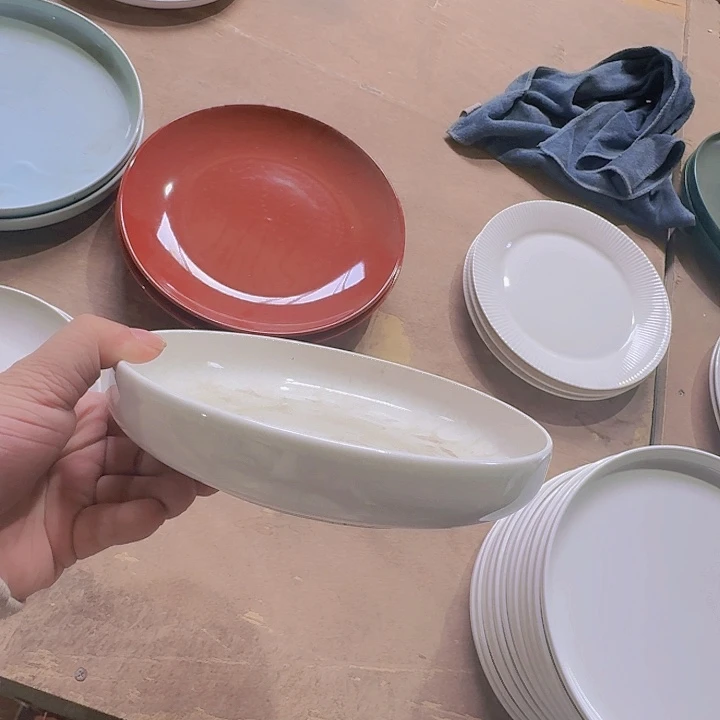 瓷窝盘 4 个  8 英寸