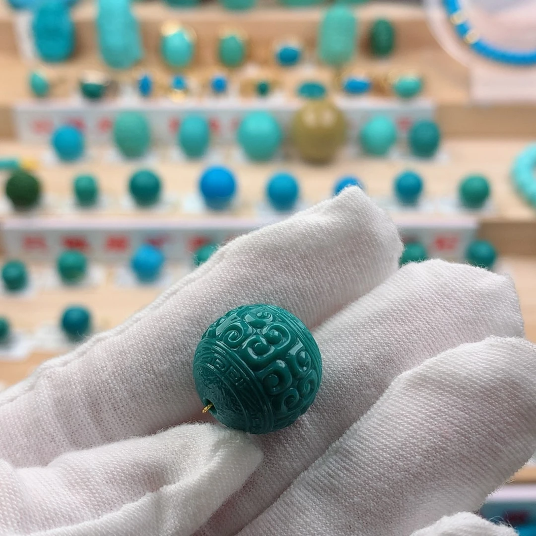 绿松石未镶嵌珠宝奇石16.4