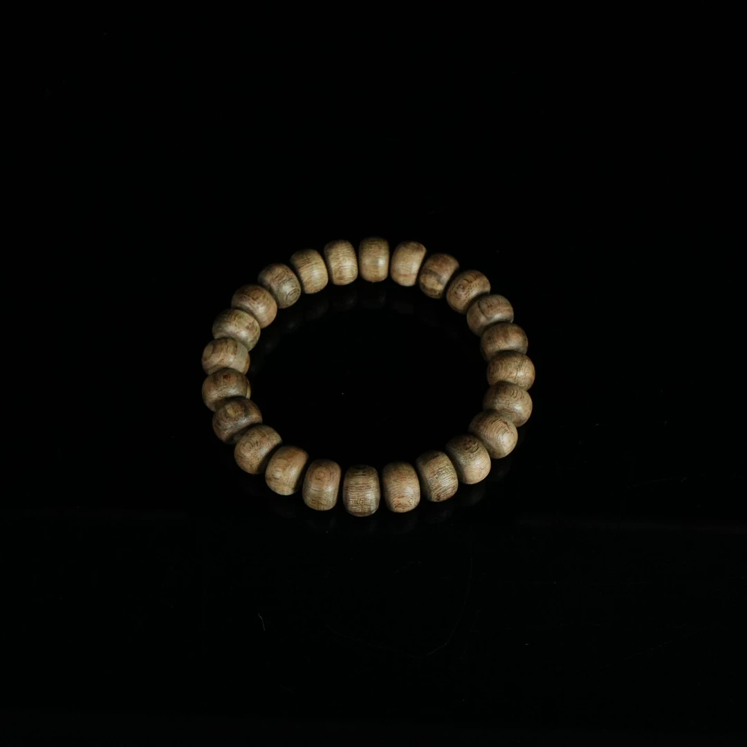 1126 柬埔寨菩萨棋金丝结平安扣手串 1.09x0.8cm 7.61g