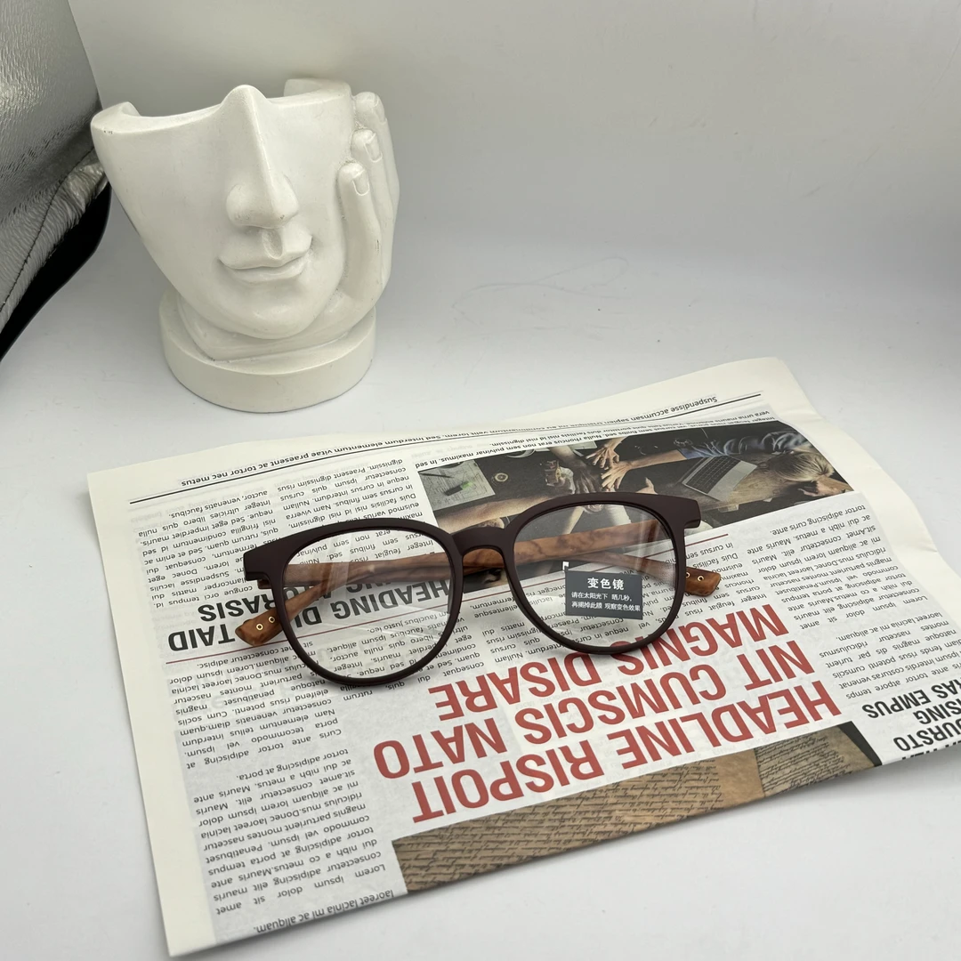 【3002】变色砖红木纹防蓝光平光镜女素颜神器大脸显瘦眼镜架复古