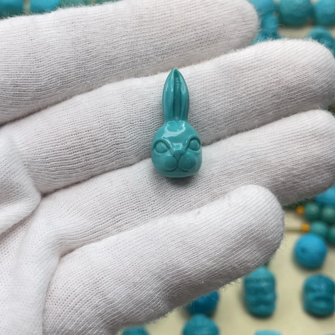 绿松石未镶嵌颈饰卡23