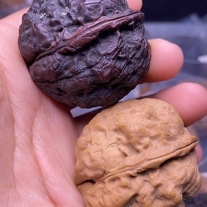 文玩核桃把件   98