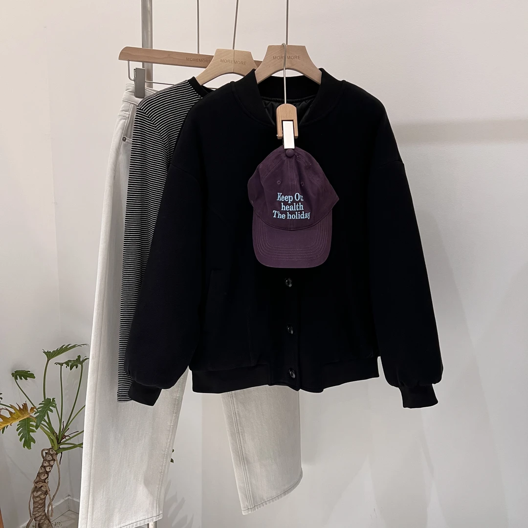 85682冬季新款袖口螺纹松紧加棉棒球服外套