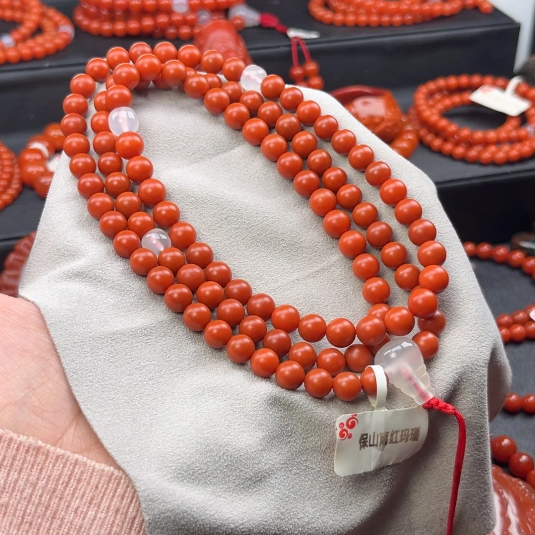 南红玛瑙未镶嵌手链