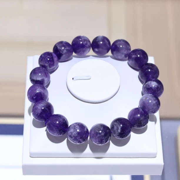 芋泥奶盖 紫花水晶手串 11-12mm