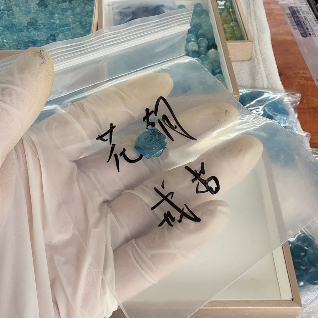 烟晶手链未镶嵌花*.海蓝宝