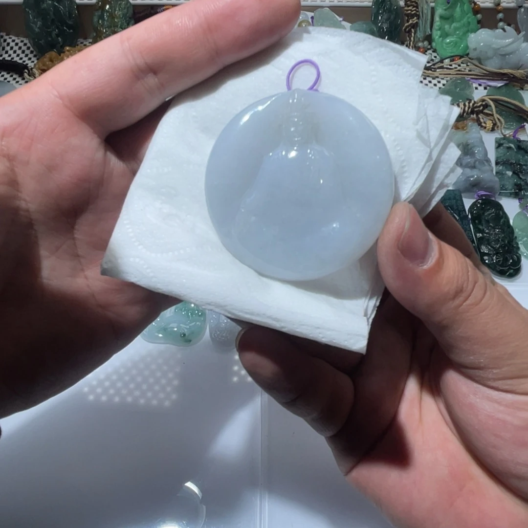 翡翠颈饰未镶嵌天然