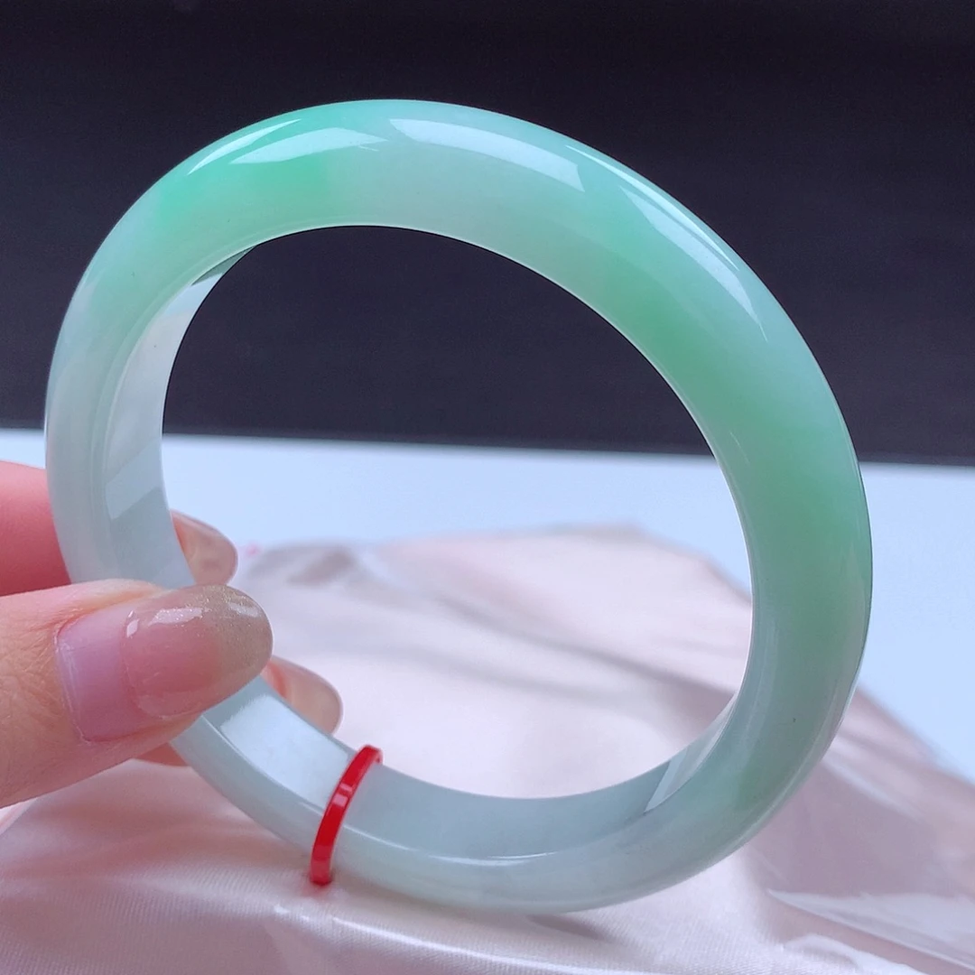 翡翠未镶嵌手镯001283 手镯