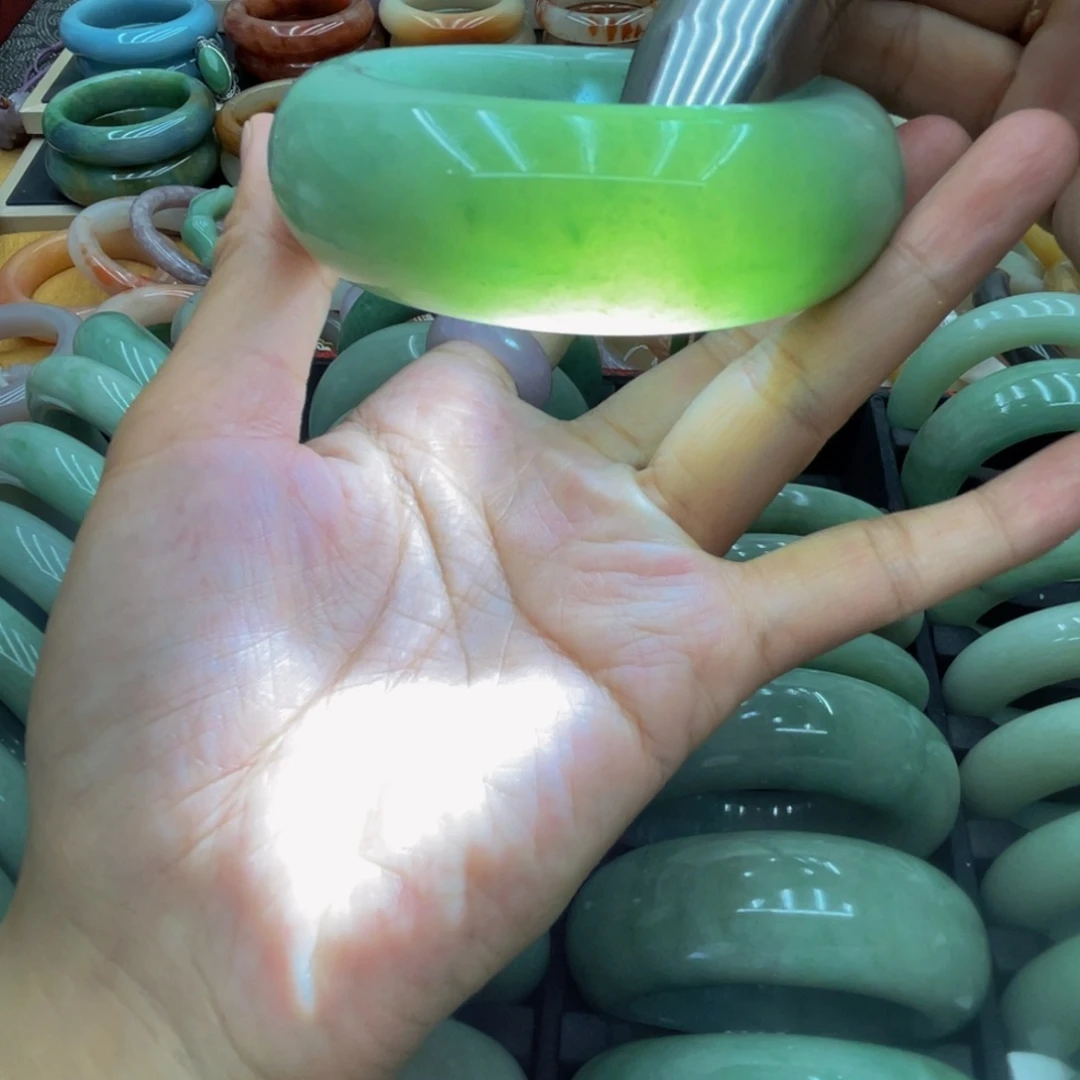 石英质玉未镶嵌圈口58