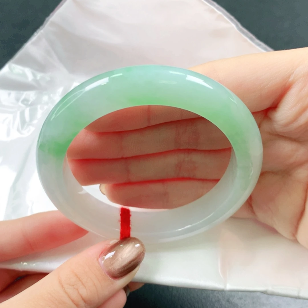 翡翠未镶嵌手镯54圈801723