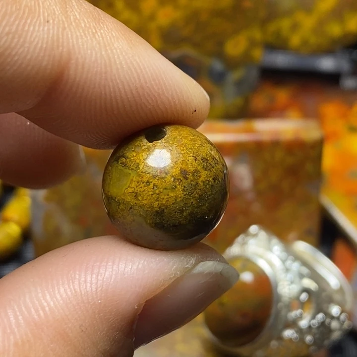 玛瑙/玉髓颈饰未镶嵌松**海